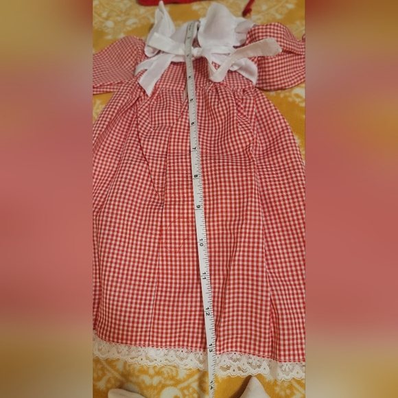 Vintage 60's Doll Dress And Bonnet With Accessories Red And White Checkered - Picture 8 of 16